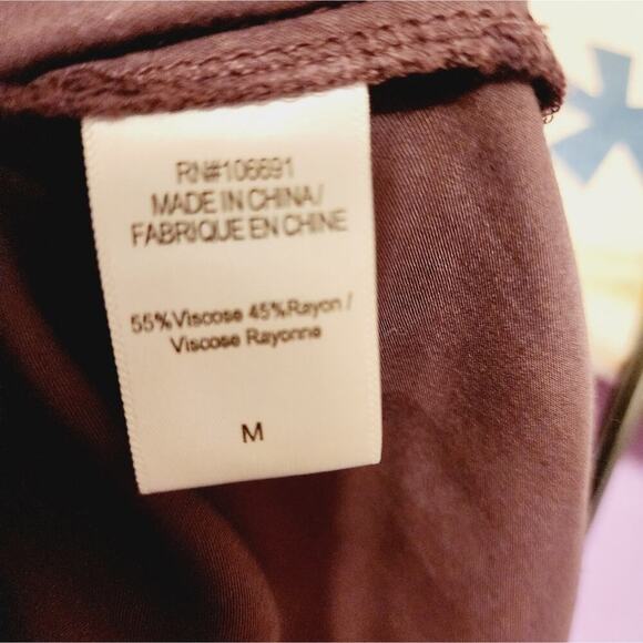 YOUNG FABULOUS & BROKE BROWN SILK LIKE BLOUSE SIZE MED - Picture 7 of 7